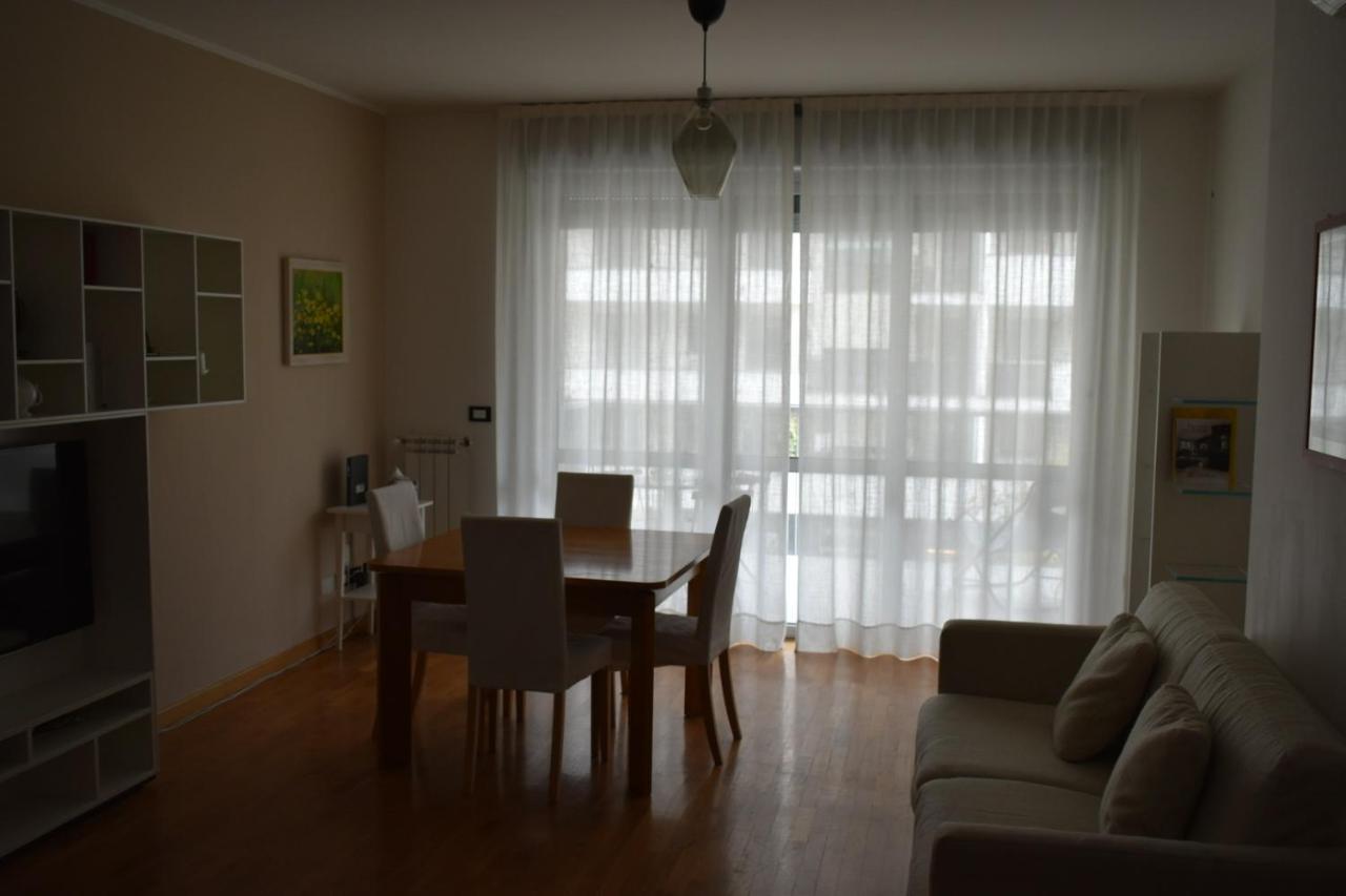 House Promenade Santa Giulia Apartment Milano Ngoại thất bức ảnh