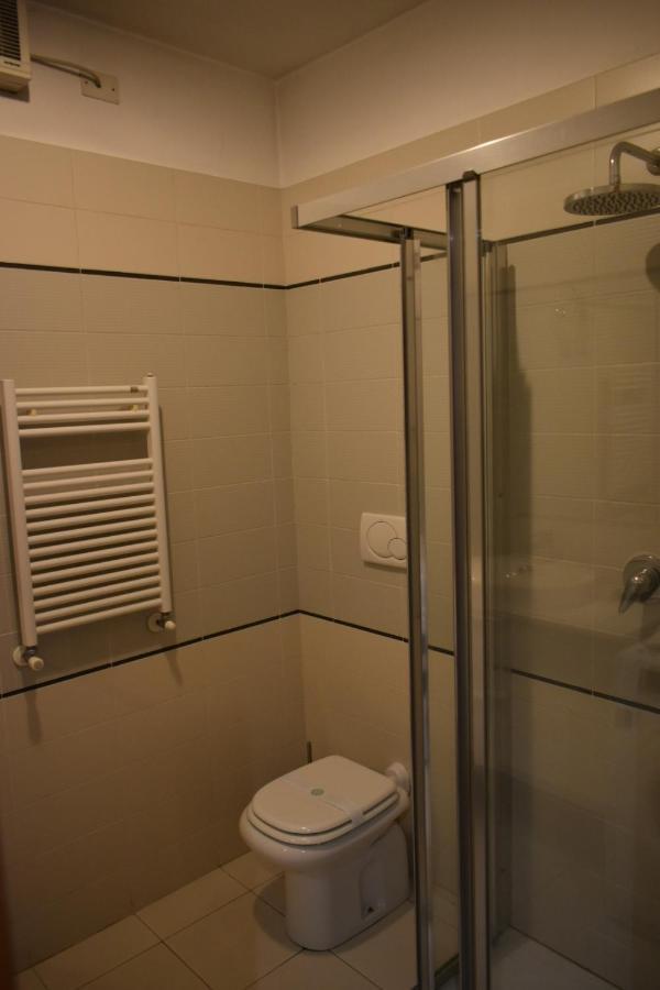 House Promenade Santa Giulia Apartment Milano Ngoại thất bức ảnh